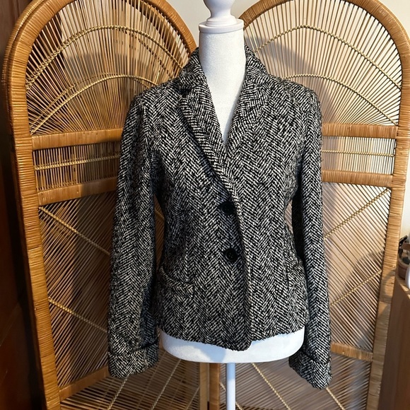 J. Crew Jackets & Blazers - J.Crew Herringbone Tweed Blazer Jacket, Button Front, Women XS